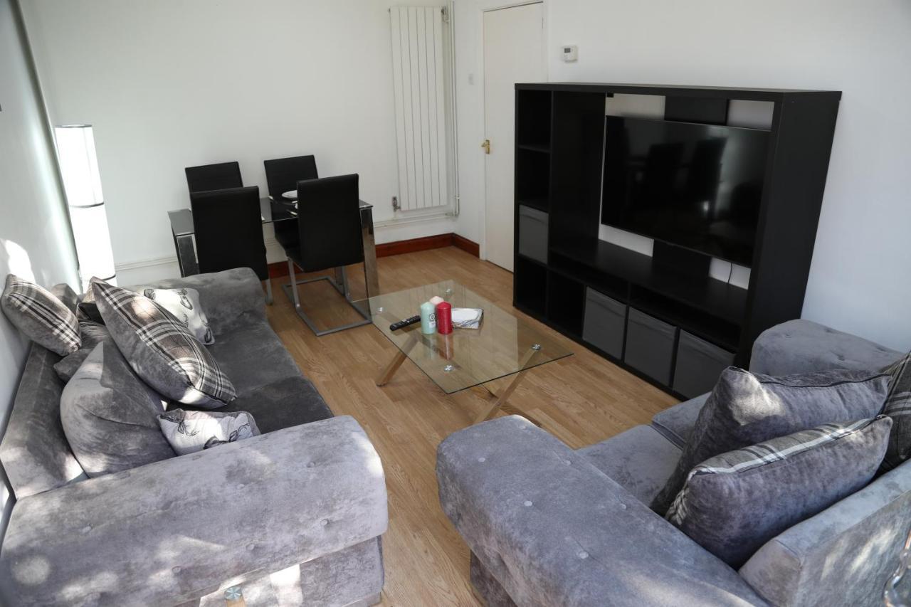 Cosy 3-Bed Bungalow Nec Airport Close To Amenities Birmingham Esterno foto