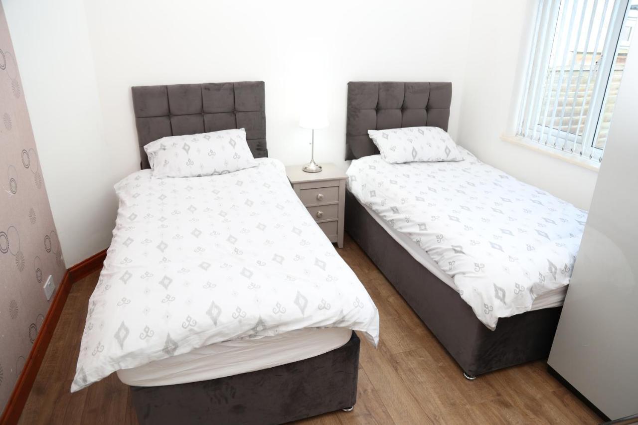 Cosy 3-Bed Bungalow Nec Airport Close To Amenities Birmingham Esterno foto